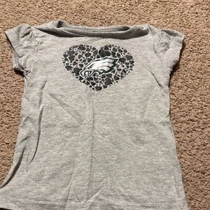 NFL Kids Gray Heart Graphic T-Shirt